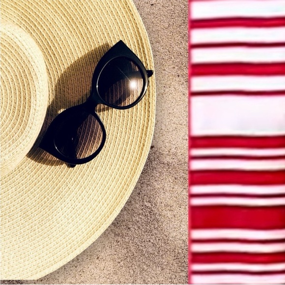 ❣️BeachTech High Performance Red Stripe Beach Towel❣️ ~large 30"x"60 - Picture 4 of 16